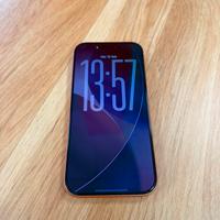 iPhone 17 Pro 256GB Arancione – Come nuovo!