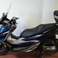 NUOVISSIMO scooter Honda Forza 300