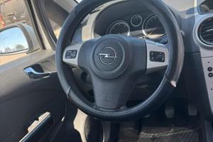 Opel corsa 1,3 miltijet