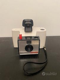 Polaroid Land Camera Swinger Model 20.