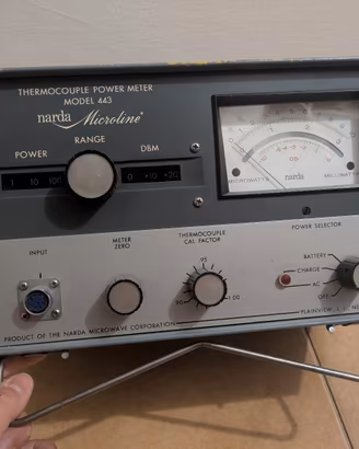 Misuratore di potenza Narda Microline 443
