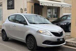 LANCIA Ypsilon 1.2 69 CV 5P Gold