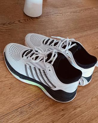 Sneakers k-Swiss comprate a gennaio a 170€