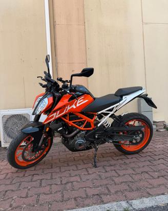 KTM Duke 390