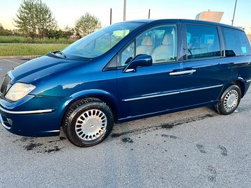 Lancia phedra 2.2 jtd