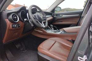 ALFA ROMEO Stelvio - 2017