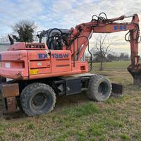 Escavatore gommato FH EX135W