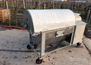 Diraspatrice uva vecchia ma funzionante