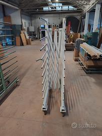 Carrello per verniciatura a croce