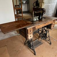 Cucitrice singer da ristrutturare