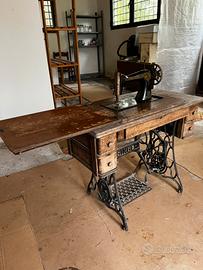 Cucitrice singer da ristrutturare