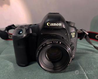 Canon EOS 5D Mark III + Obiettivo 50mm f/1.8 II