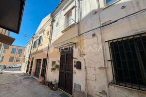 Comoda soluzione indipendente, in zona Belvedere