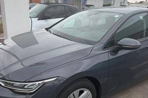 Volkswagen Golf 2.0 TDI 115 CV SCR Life NESSUN VIN