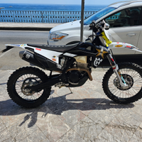 Husqvarna Rockstar Edition 2022 FE 350