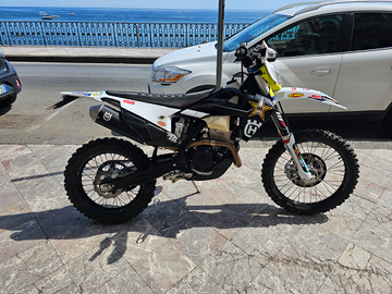 Husqvarna Rockstar Edition 2022 FE 350