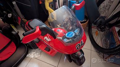 Moto elettrica bambino