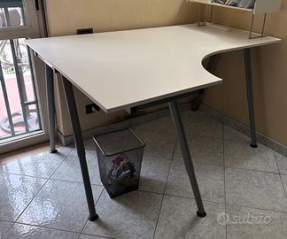 Scrivania professionale