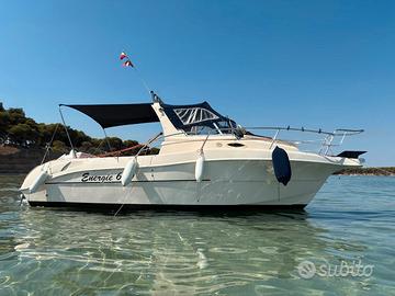 BeC energie 650 con motore fuoribordo