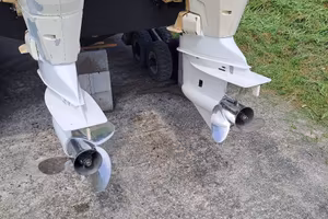 Coppia motori Evinrude E-Tec 250