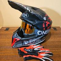 Casco Airoh Wraaap SMILE LE + mascherina + guanti