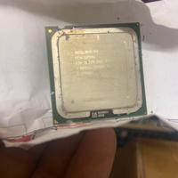 3 Processori cpu pentiim 4 xeon