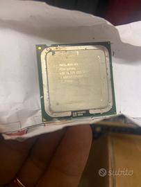 3 Processori cpu pentiim 4 xeon