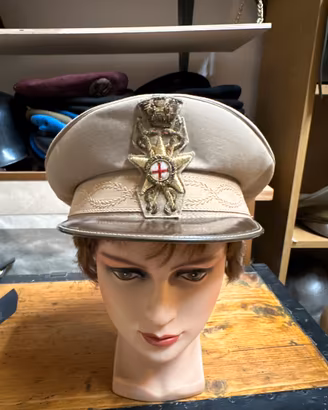berretto estivo da ufficiale medico anni 60