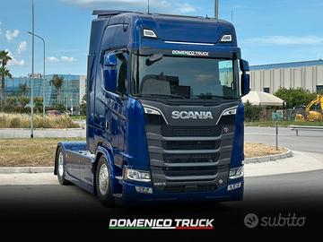 Scania 590S V8