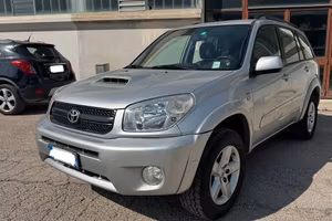 TOYOTA RAV 4 4x4 FINANZIARIA SENZA BUSTA PAGA