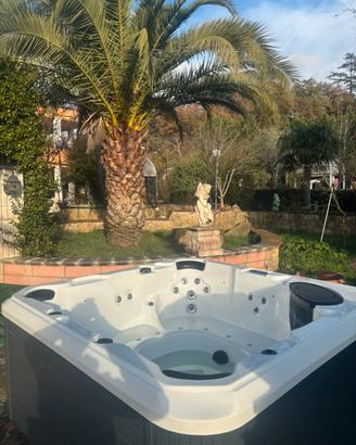 Spa idromassaggio NUOVA