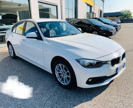 BMW serie 318i benzina f30