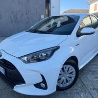TOYOTA YARIS 1.5 HYBRID NAVIGATORE 2021 NEOPATENTA