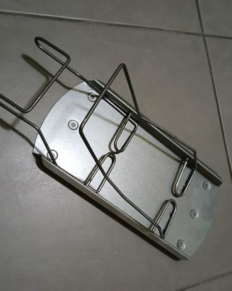 VARIERA
Supporto per ferro da stiro