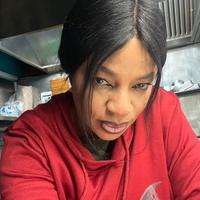 Aiuto cuoco, cameriera e lavapiatti