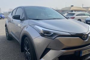 Toyota CHR Lounge con GPL e gomme nuove