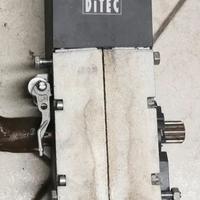 DITEC  motore per porta basculante