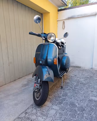 Vespa PX 200 E, CONSERVATA, anno 1983 Iscritta FMI