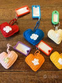 portachiavi uncinetto cuoricini 