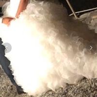 Abito da sposa principesco con strascico