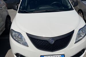 LANCIA Ypsilon anno 2020 1.2 Benzina 68000km