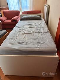 Struttura Letto e materasso Ikea