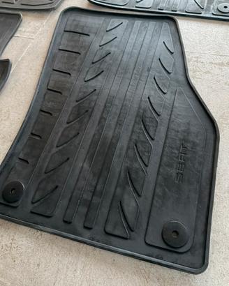 Tappetini originali seat ateca