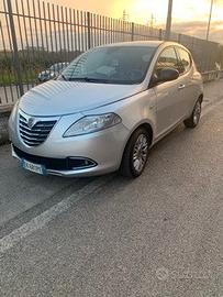 LANCIA Ypsilon - 2012 Permuta