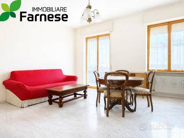 Appartamento di 130 m² con 3 locali e box auto a C