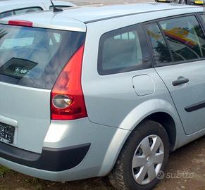  Renault Megane Grand Tour 