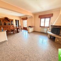 Ampio Appartamento Con Posto Auto Mortara