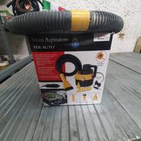 Mini aspirapolvere per auto