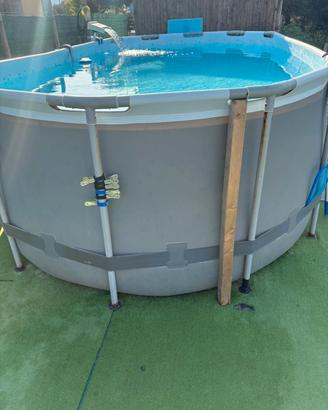 Piscina fuoriterra