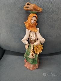 Statuina ceramica sarda h 35 cm 
